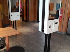 -麦当劳(咸阳人民路店)