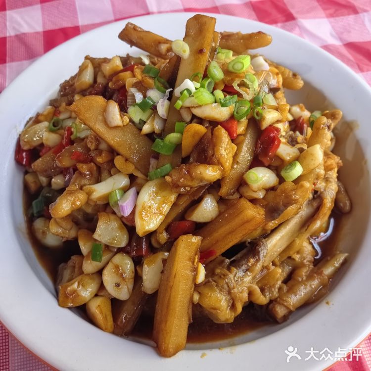 周末宅家自制辣子鸡丁，冲冲冲