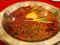 -山城年华老火锅(玉林店)