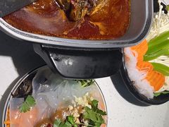 -三江源活鱼现烤(维多利摩尔城店)