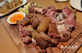 German Pork Knuckle (Whole)