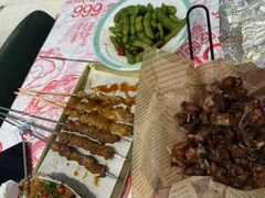 烤羊肉串烤牛肉串-老班长·小龙虾·鲜货烧烤大排档(金街美地店)