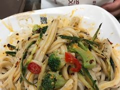 -魏家凉皮(博水商务大厦店)