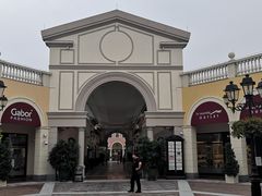 -佛罗伦萨小镇广佛名品奥特莱斯(疏港路店)