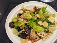 -闫府私房菜·百年鲁菜(恒隆店)