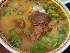 -金杨拉面王小吃面馆·牛三宝面·红烧牛肉粉