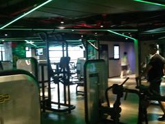 -W FITNESS 威尔仕健身·游泳(老西门新苑店)