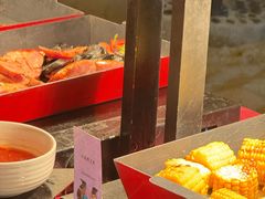 -亚龙湾希尔顿自助餐厅·海鲜·烧烤·沙滩BBQ·现场乐队