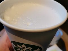 香草味蒸汽奶-星巴克(红房子店)