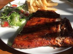 -JINNS锦时 steak&pizza(浸信会礼拜堂旧址店)