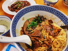 -沪西老弄堂面馆(定西路店)