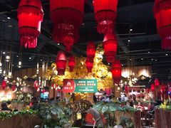 大堂-老滇山寨•云南特色菜•地方菜•民族风情歌舞表演(金碧店)