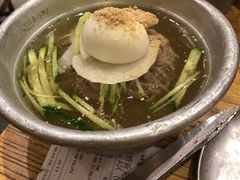 水冷面-姜虎东白丁烤肉(虹桥天地店)