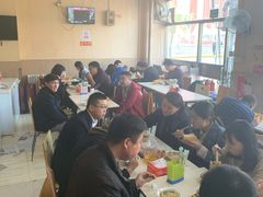 大堂-洪峰浩老北京烧饼夹肉(角门路店)