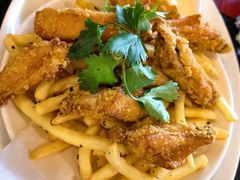 炸鸡翅薯条-WOLFGANG PUCK KITCHEN & BAR(迪士尼小镇店)