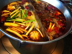 -湊湊火锅·茶憩(新中关购物中心店)