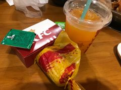 -肯德基(中纬店)