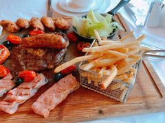 -火车头法国西餐厅