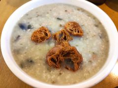 皮蛋瘦肉粥-台北楚楚园馅饼粥(虹桥南丰城店)