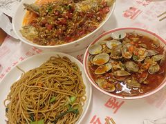 南昌炒米粉-堂瓦里·33年传统赣菜(第一街区店)