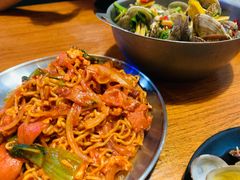 -京狮炙燥·精酿烧烤(首经贸店)
