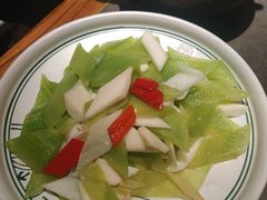 莴笋片炒山药-云海肴·汽锅鸡·云南菜(高德置地店)