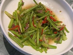 -披云云小馆·味道江湖(姚家园万象汇店)