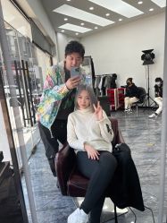 -星座接发烫染美发超市