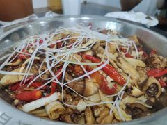 -弓虽昌焖烧鸡(大竹林店)