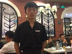 -闫府私房菜(经四路万达店)