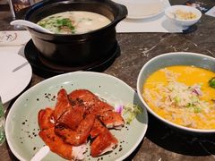 黄汁酸汤浸肥牛-港丽餐厅(高德置地店)