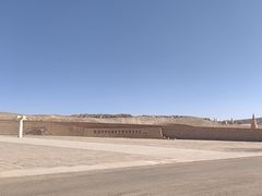 -敦煌石窟文物保护研究陈列中心