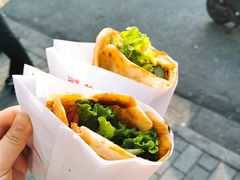 -海燕家人灌蛋饼(凤凰街店)