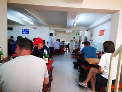 大堂-宝瑞门钉肉饼店