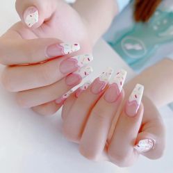 -悦指间美甲美睫