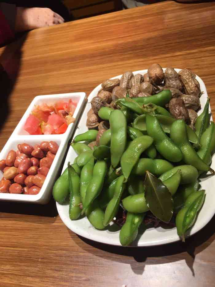 望京小腰(丰台大成路店)-"7815小腰大成店位于翠微百货五层,里边