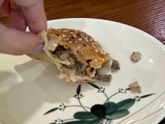 -怡妮新疆风味餐厅(东江湾路店)
