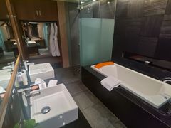 -抚仙湖万达文华酒店