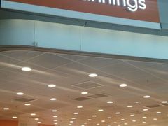 -万宁(机场T1 L7禁区东大堂店)