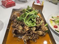 -琥珀老六龙虾(四里河店)