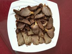 -溢心园香河肉饼总店