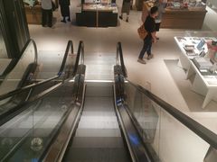 -茑屋书店(天目里店)