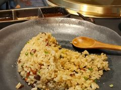 -铭牛烧肉·和牛海鲜自助(高新月牙湖店)
