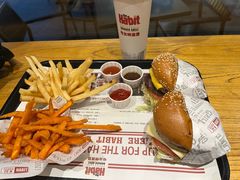 -The Habit Burger Grill 哈比特汉堡(爱琴海店)