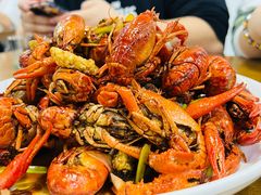 网红秘制龙虾-虾女王·龙虾·烧烤(龙江店)