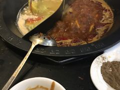 -重庆德庄火锅(体育中心店)