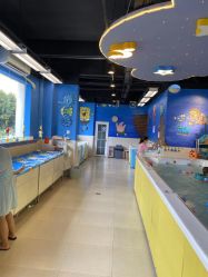 -欢乐悠游婴儿游泳(金碧花园店)