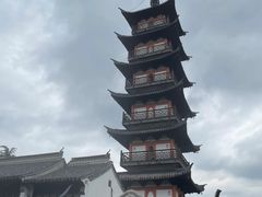 -汇龙潭