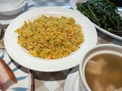 -新大咀港式茶餐厅(宝山万达店)