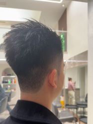 -摩登时代美发沙龙